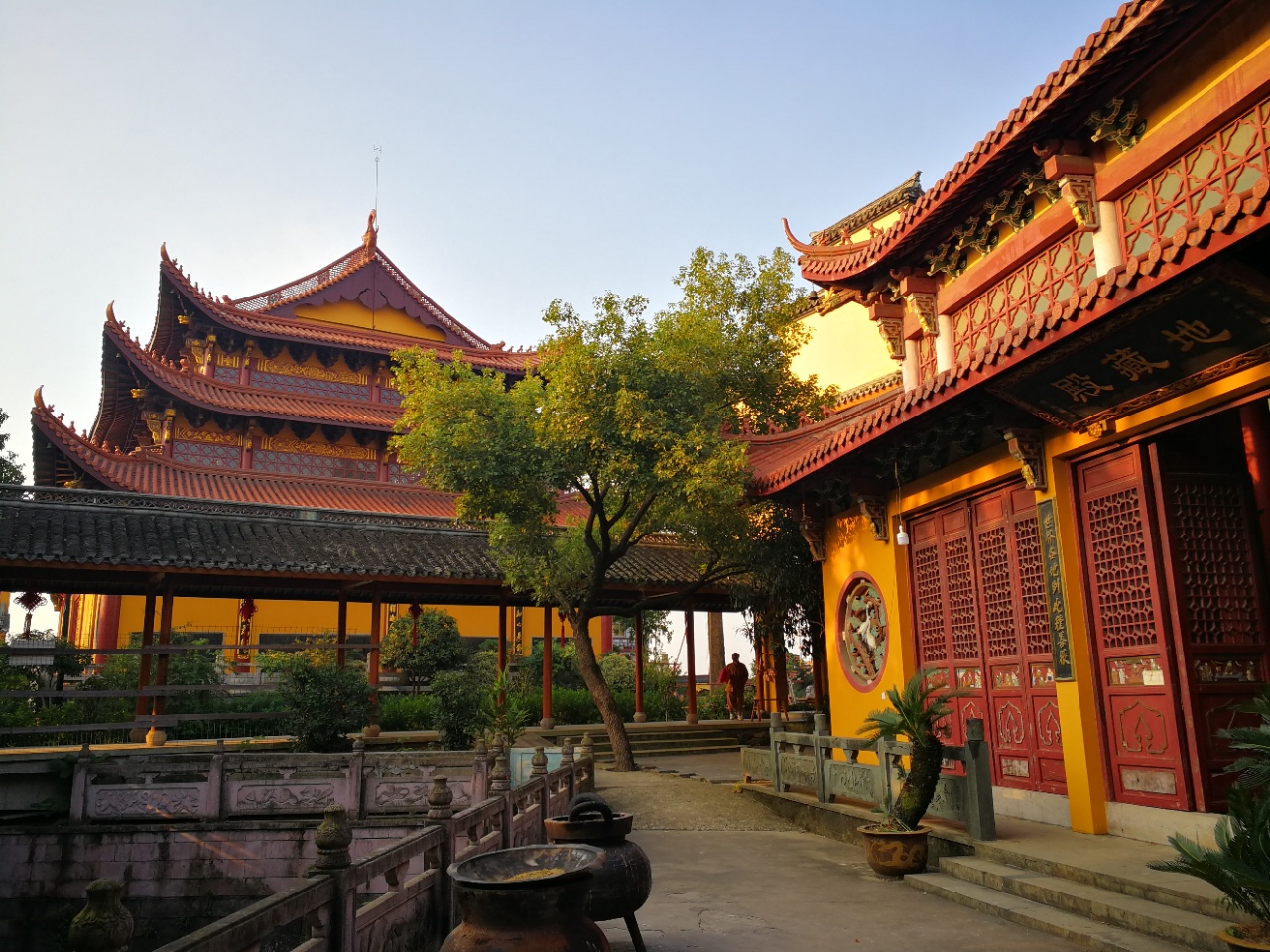 冠山寺的丹桂香了